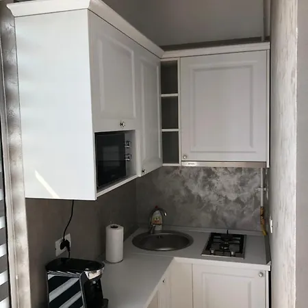 Nataly Building Mamaia