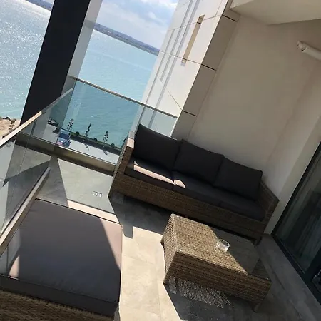 Nataly Building Mamaia