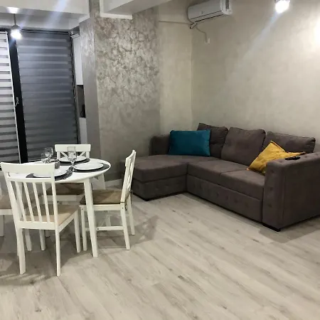 Nataly Building * Mamaia