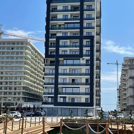 아파트 Nataly Building