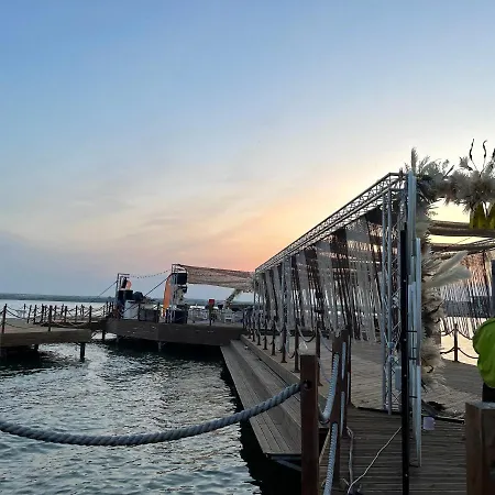 Nataly Building Mamaia